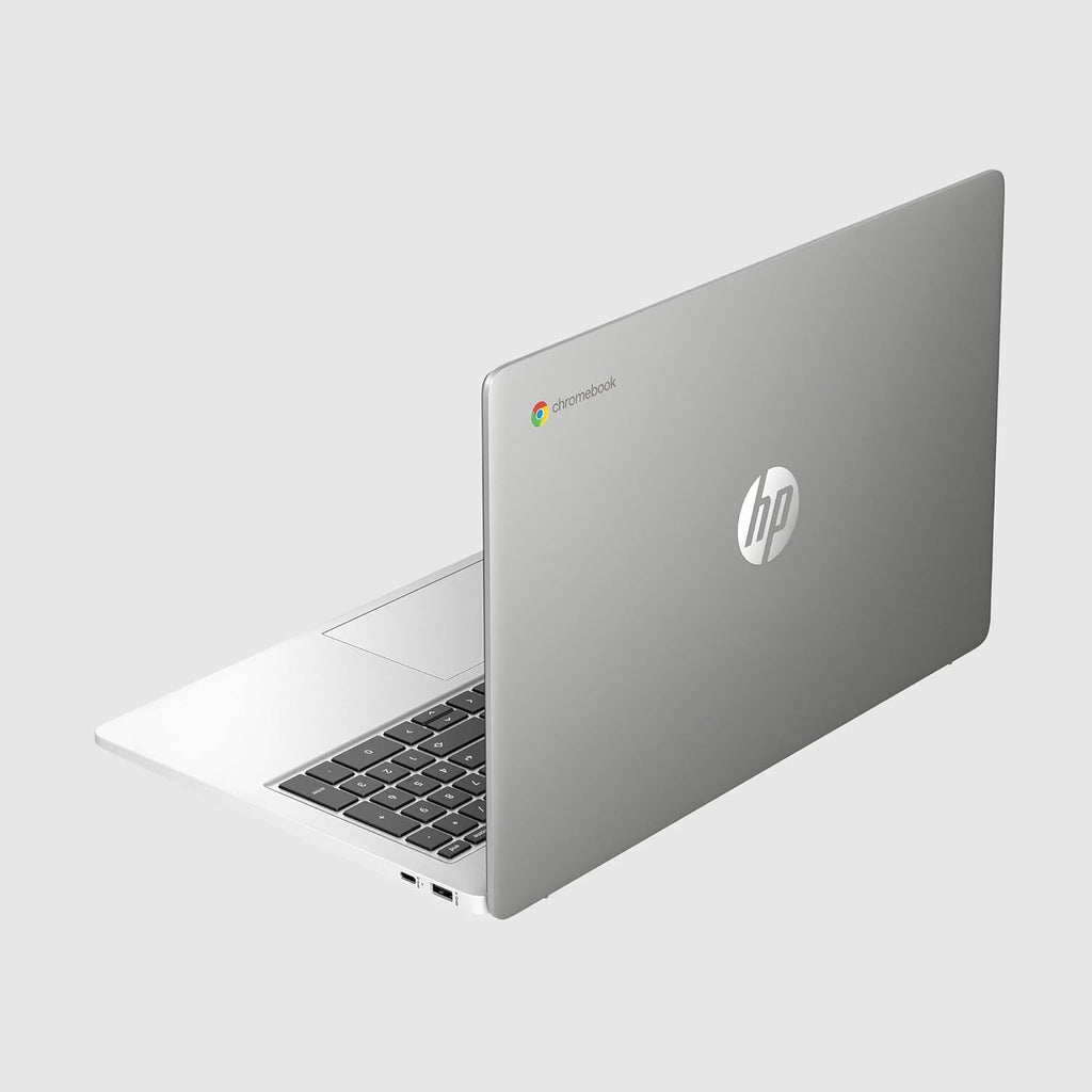 15.6in Silver Chromebook Q72795