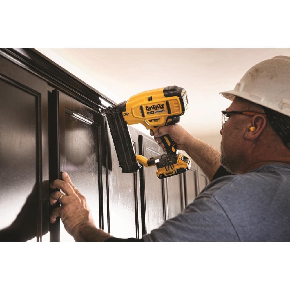20V MAX Cordless Brad Nailer F481